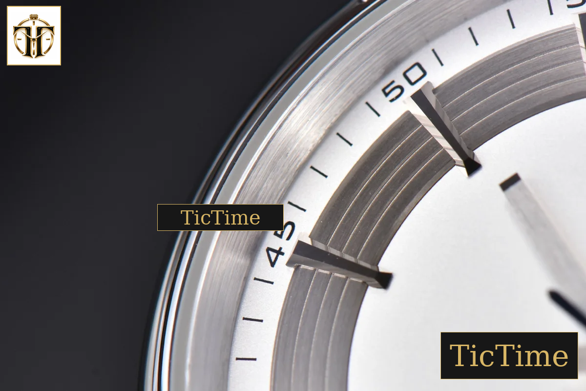 De Ville Hour Vision 41mm VSF White/Silver Dial SS Bracelet A8500 — foto 7