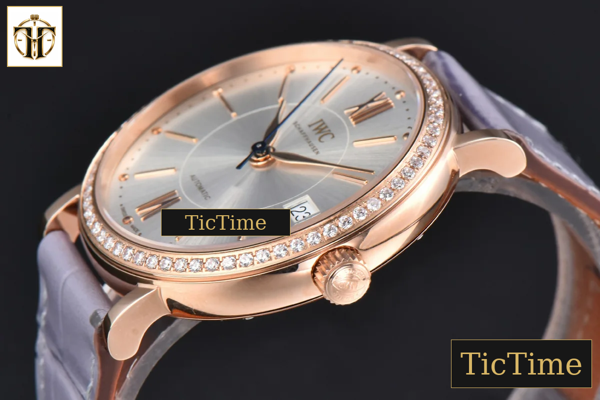 Portofino 37mm V7F RG Diamond Silver Dial RG Marker Grape Leather Strap A2892 — foto 11