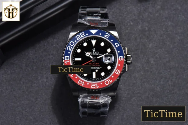 Foto frontal — Blaken GMT Master IPKF Blue/Red Black Dial PVD Bracelet A2836
