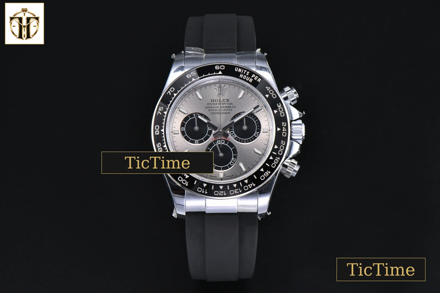 Vista frontal — Daytona UFO 126519 40mm UF Gray Black Subdial Oysterflex Strap (Free Sprung) UF4131