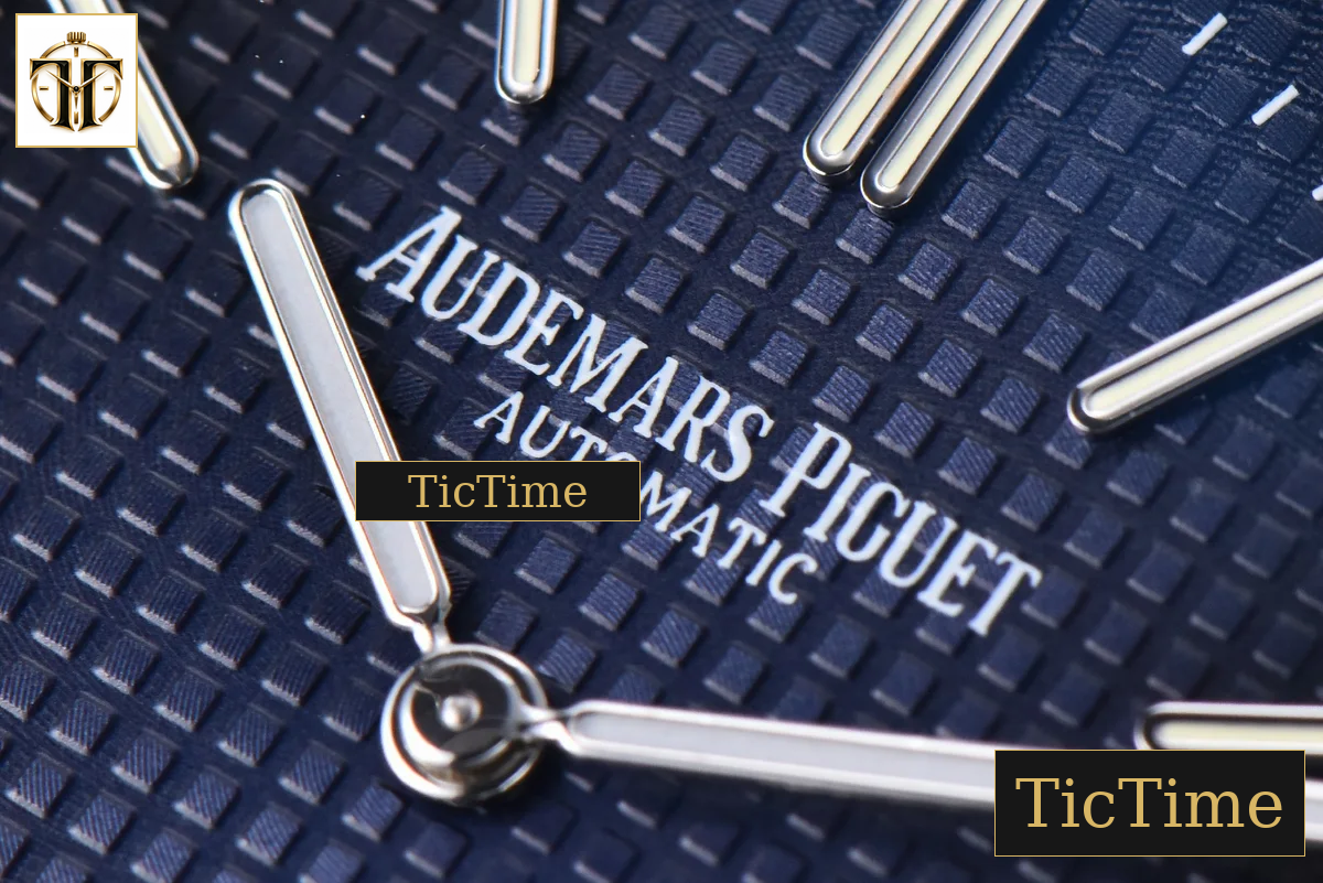 Royal Oak Gradient 15202IP 39mm XF Blue Dial SS Bracelet A2121 — foto 6