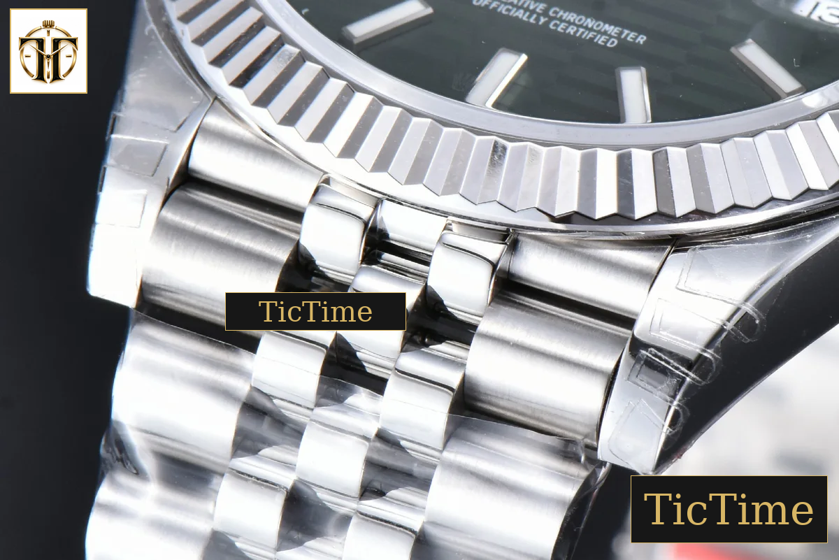 DateJust 904L 126334 41mm VSF Green Motif Dial Jubilee Bracelet VS3235 — foto 10