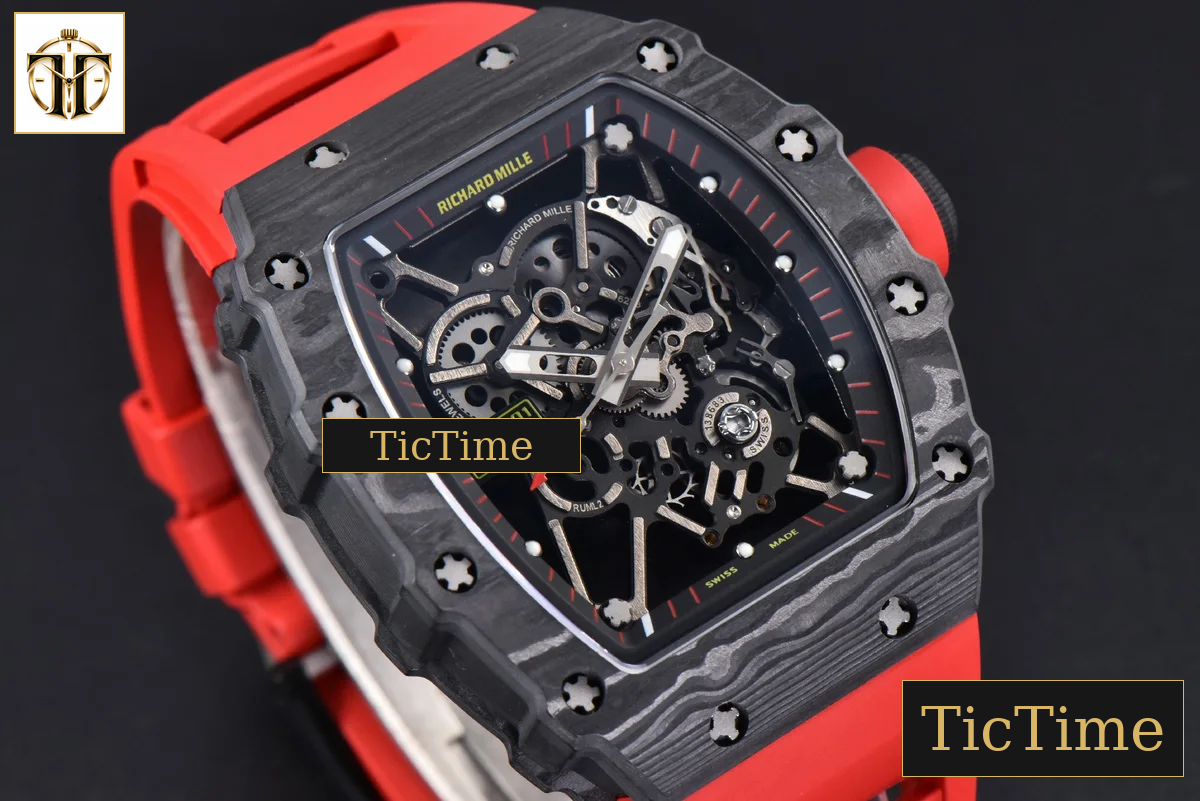 RM035-02 42mm T+F Black Forged Carbon Skeleton Dial Red Crown Red Rubber Strap RMUL2 — foto 14