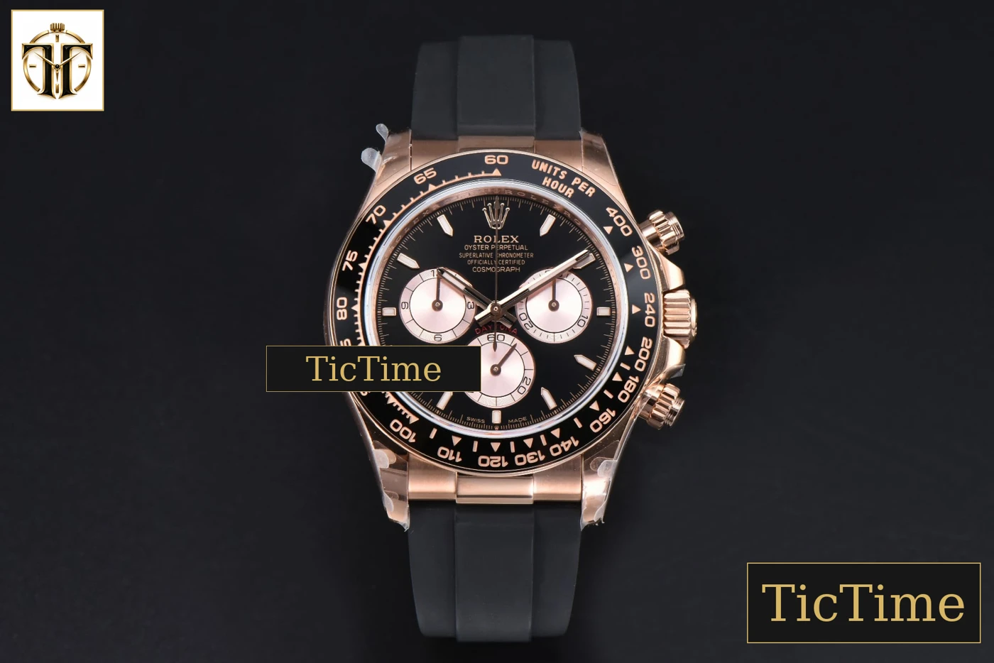 Vista frontal — Daytona 126515 40mm BPF RG Black Bezel Black Dial RG Subdial Black Oysterflex Strap SH4131