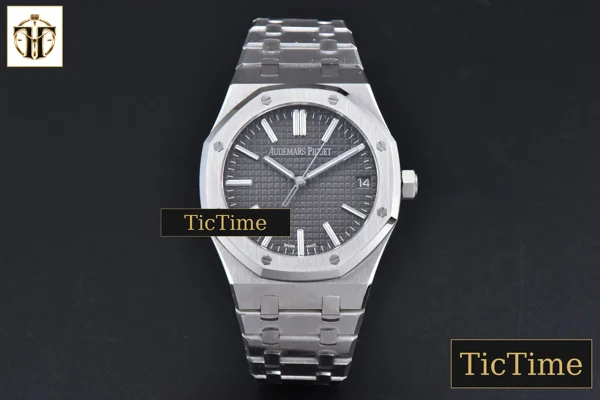 Foto frontal — Royal Oak “50th Anniversary” 15510 41mm APSF SS Gray Dial SS Bracelet V2 Free Sprung SA4302