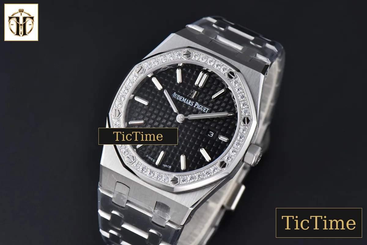 Royal Oak Ladies 67651ST 33mm ZF SS Diamond Black Dial SS Bracelet Quartz — foto 5