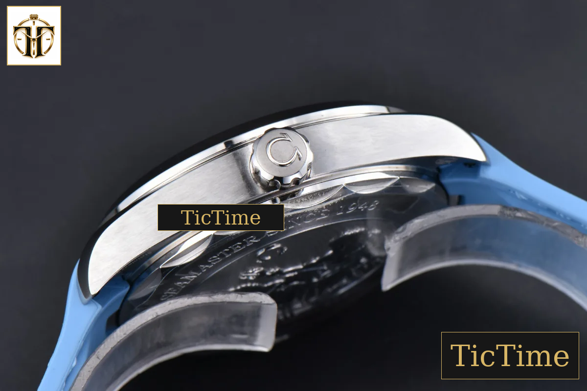Aqua Terra 150m Summer 41mm VSF Blue Dial Rubber Strap A8900 — foto 14