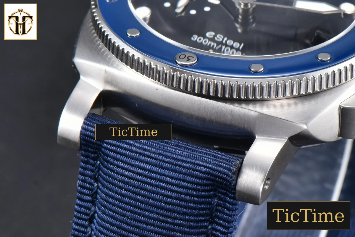 Sub Quaranta PAM1289 44mm VSF Blue Dial Blue Nylon Strap P900 — foto 10