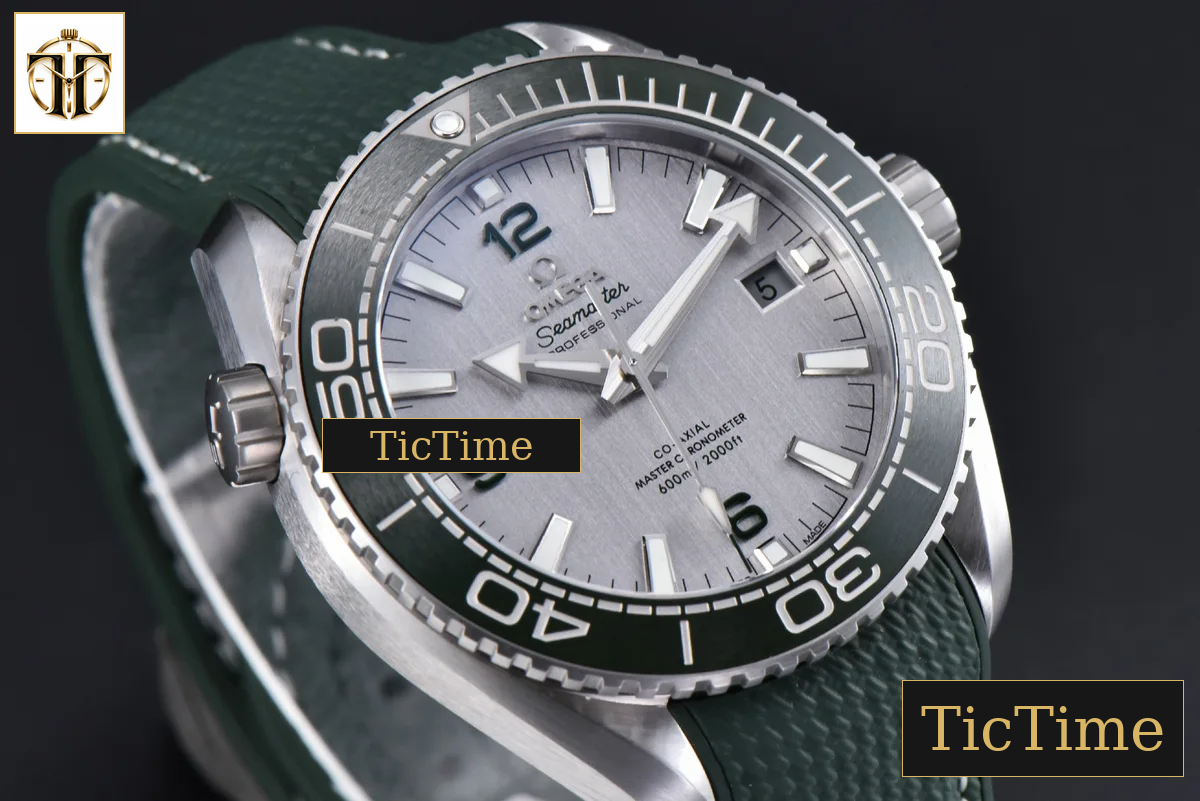 Planet Ocean 43.5mm VSF Green Gray Dial Rubber Strap A8900 — foto 13