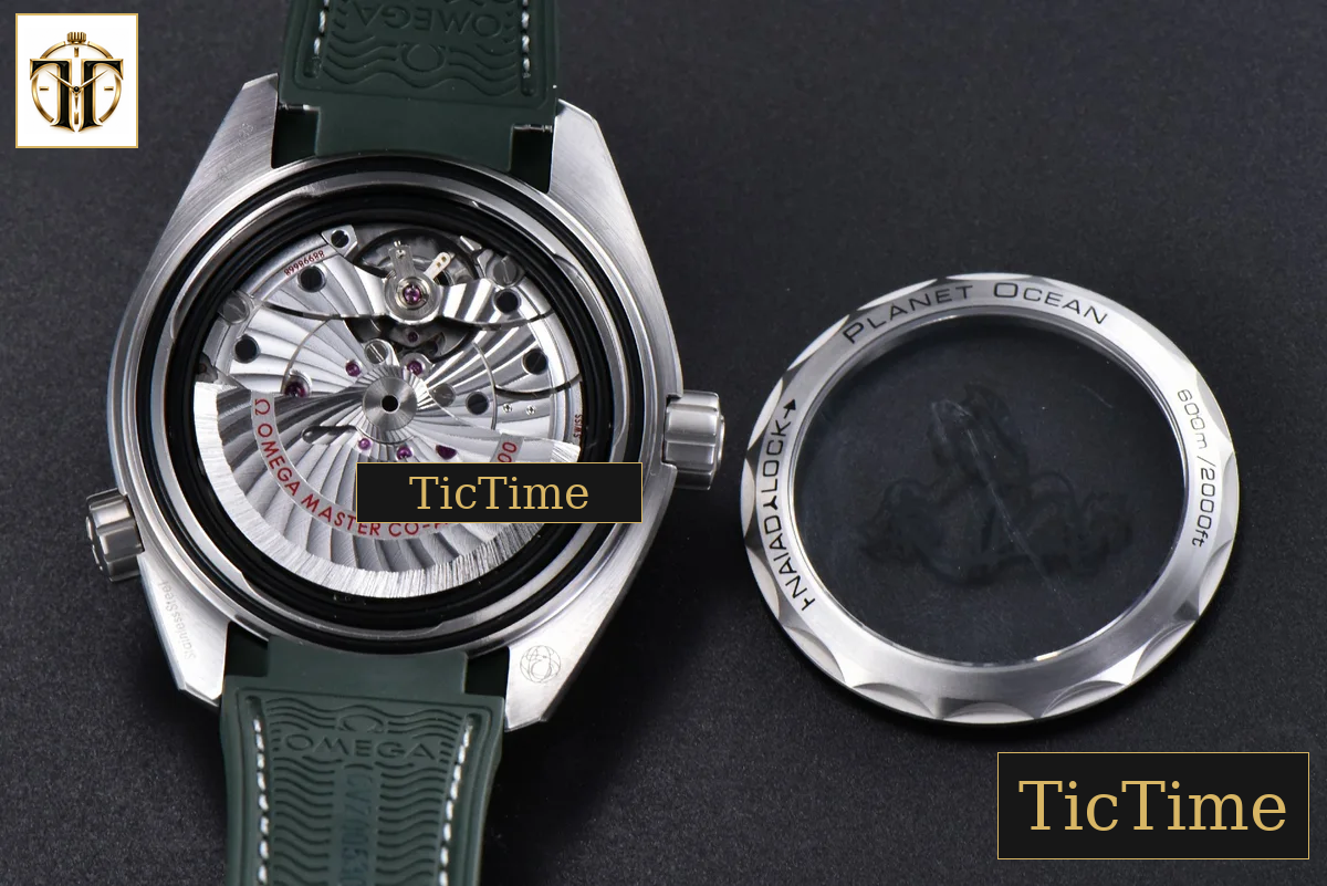 Planet Ocean 43.5mm VSF Green Gray Dial Rubber Strap A8900 — foto 22