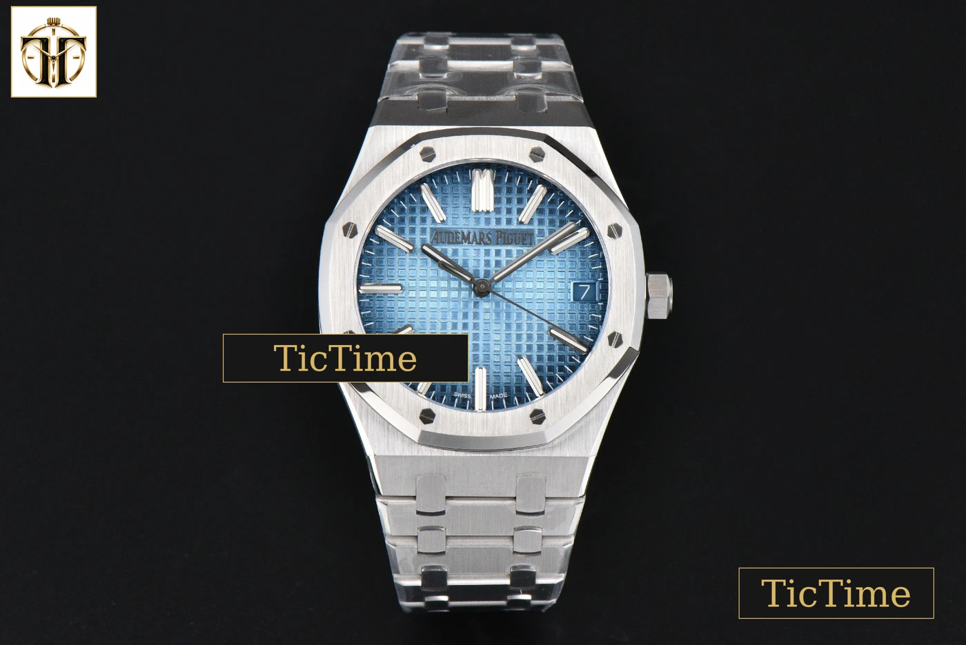 Vista frontal — Royal Oak ’50th Anniversary’ 15510 41mm ZF Ice Blue Dial SS Bracelet SA4302