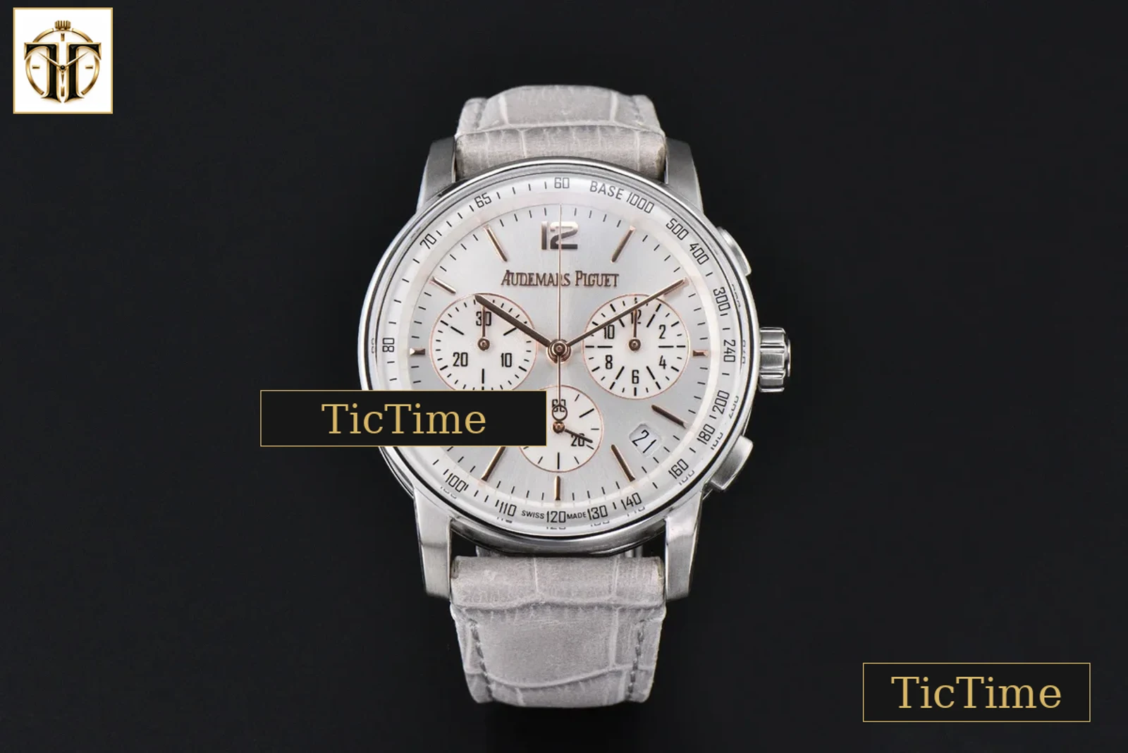 Code 11.59 Chrono 26393 41mm APSF Silver Dial Gold Hands Gray Leather Strap SA4401 — foto 2