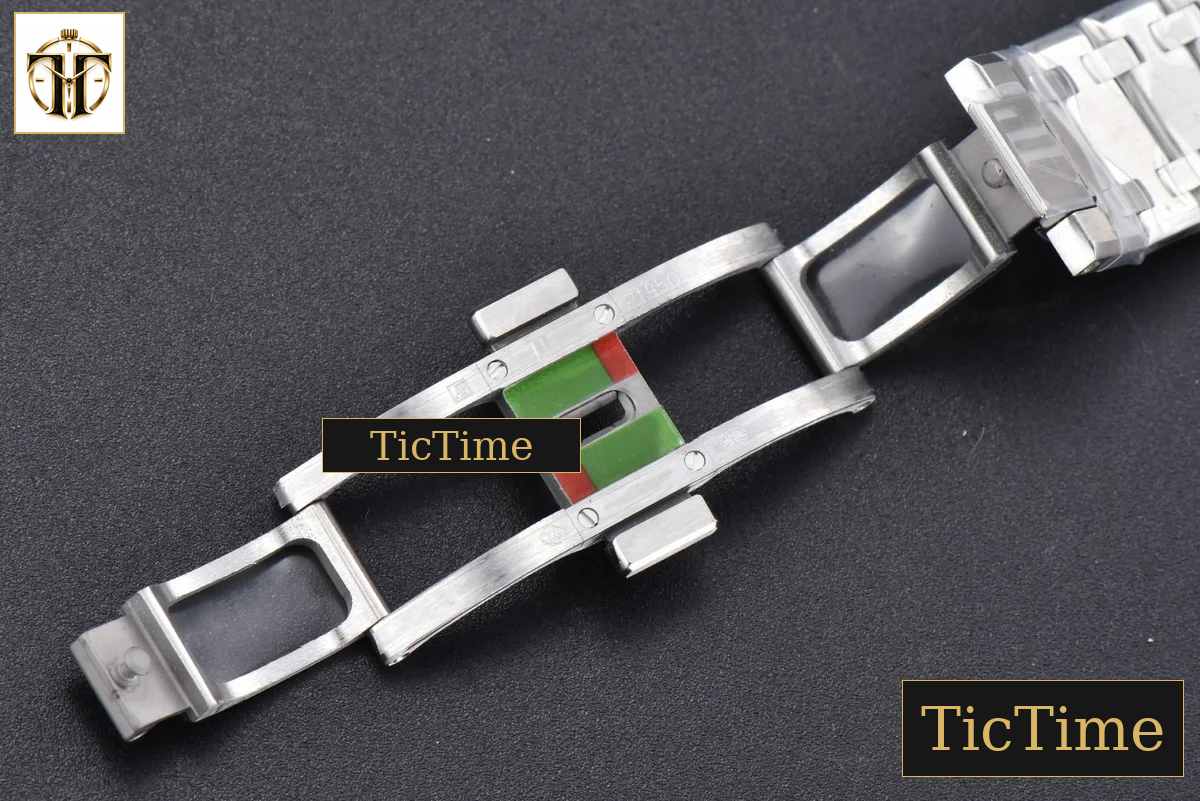Royal Oak “50th Anniversary” 16202 39mm ZF Blue Textured Dial SS Bracelet A7121 — foto 31