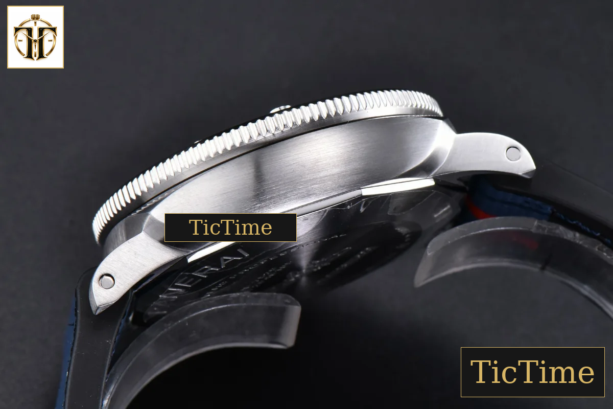 Luna Rossa Submersible PAM1391 44mm VSF Blue Dial Rubber Strap P900 — foto 17
