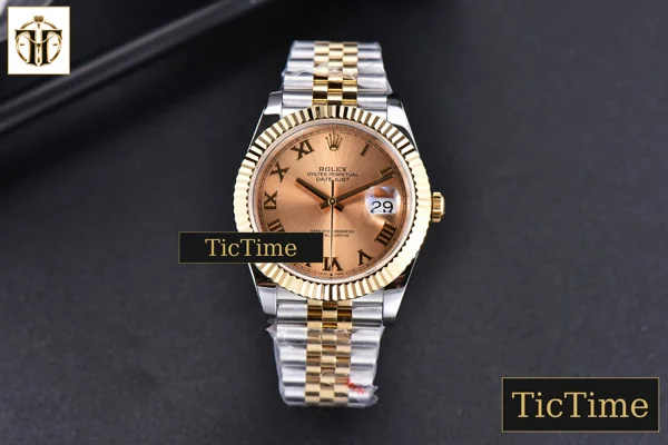 Foto frontal — Datejust 41mm GMF YG/SS Gold Dial Roma Marker Fluted Bezel Jubille Bracelet VR3235
