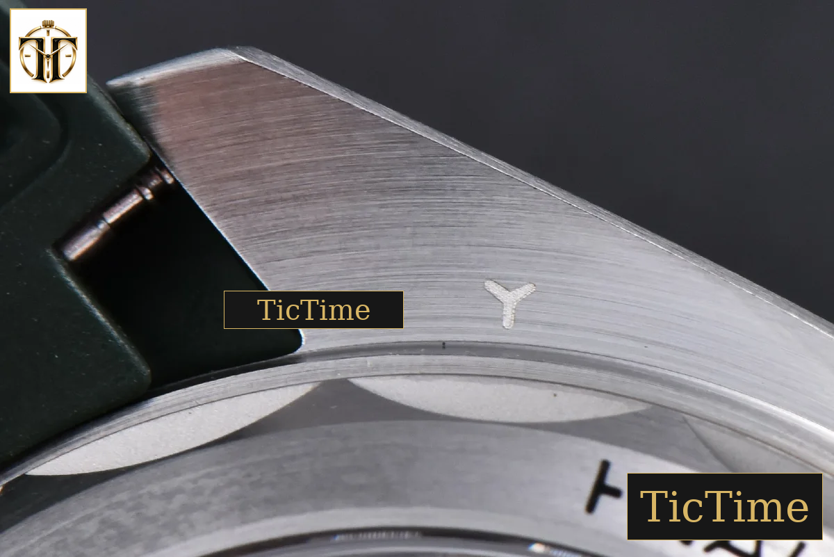 Planet Ocean 43.5mm VSF Green Gray Dial Rubber Strap A8900 — foto 20