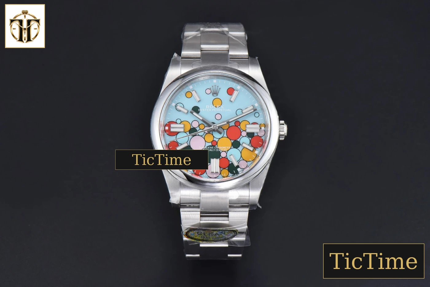 Vista frontal — Oyster Perpetual 904L 124300 41mm Clean Factory Tiffany Blue Celebration Ballon Dial SS Bracelet VR3230