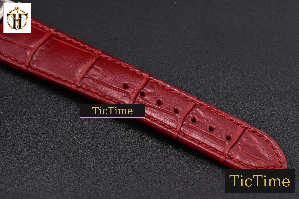 Tank Must Large 33.7×25.5mm K11F Red Dial Red Leather Strap Quartz — foto 22