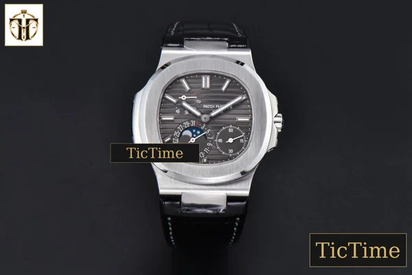 Foto frontal — Nautilus 5712 40mm PPF SS Gray Dial Black Leather Strap V4 A240