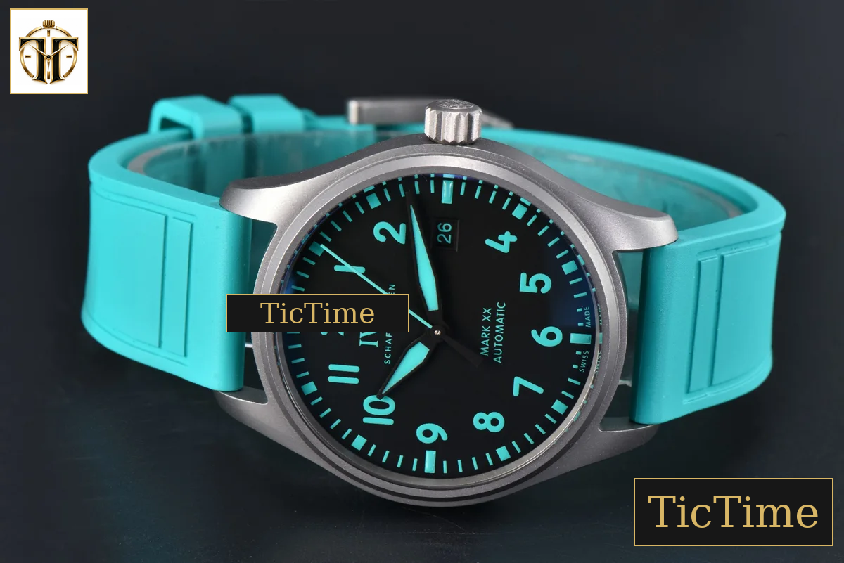 Mark XX Mercedes-Amg Petronas F1 IW328210 40mm M+F Black Dial Green Numeral Markers Ti Case Green Rubber Strap MY9015 — foto 12