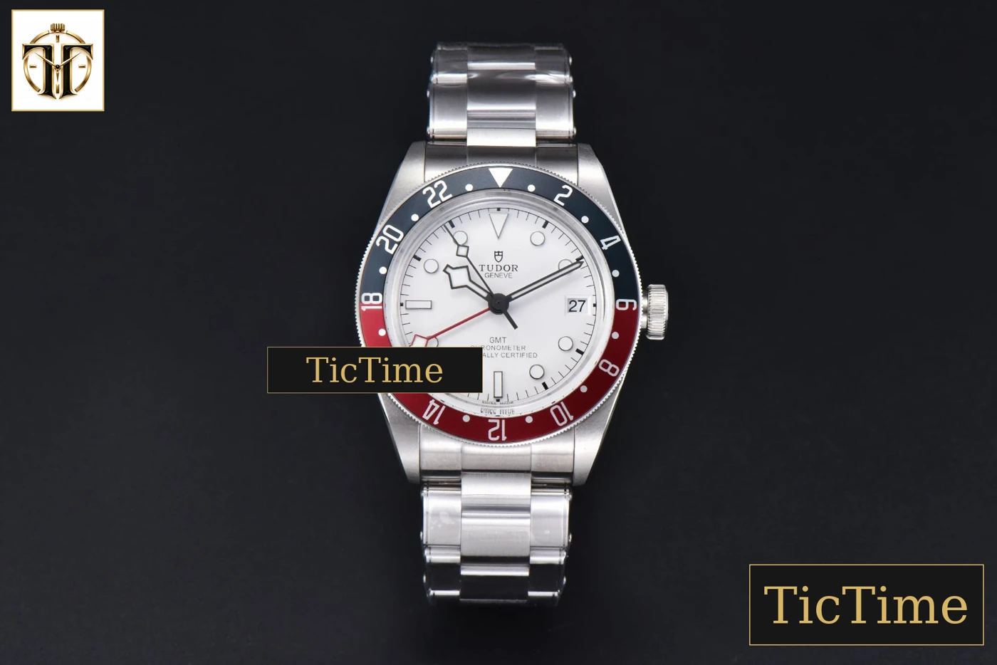 Vista frontal — Black Bay GMT Pepsi 41mm ZF Blue/Red White Dial SS Bracelet A2836