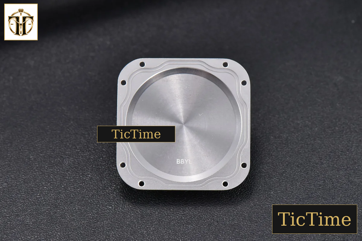 Santos de Cartier Medium 35mm BVF YG/SS White Dial YG/SS Bracelet Miyota 9039 — foto 16