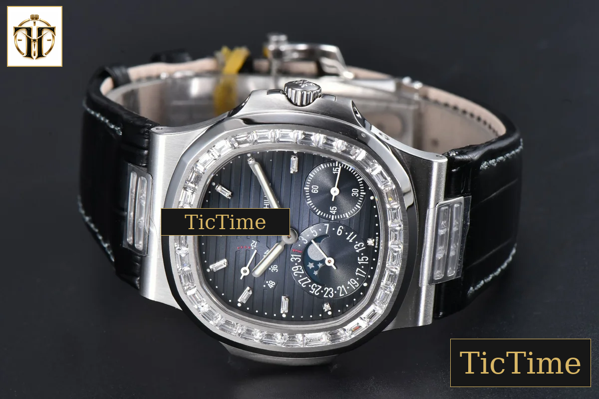 Nautilus 5712 40mm PPF Gray Diamond Bezel Blue Dial Diamond Marker Moonphase Black Leather Strap A240 — foto 14