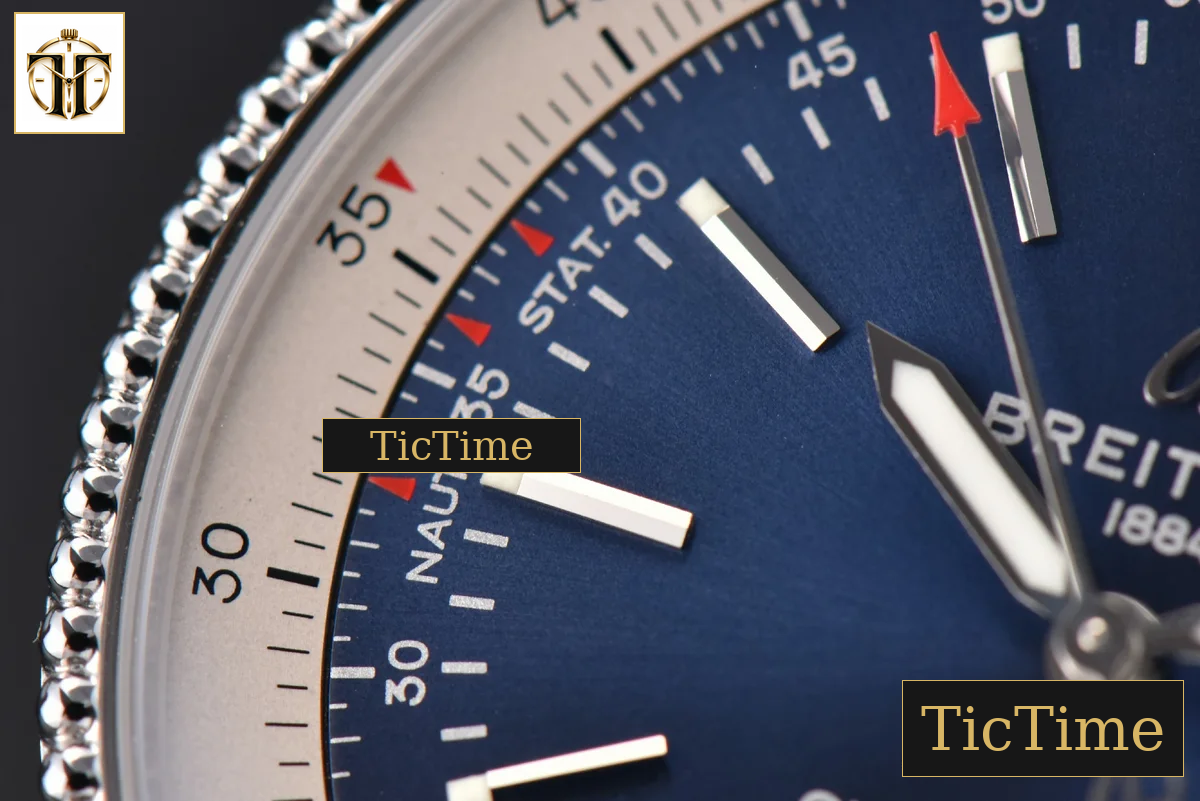 Navitimer 41mm V7F Blue Dial Blue Leather Strap A2824 — foto 8