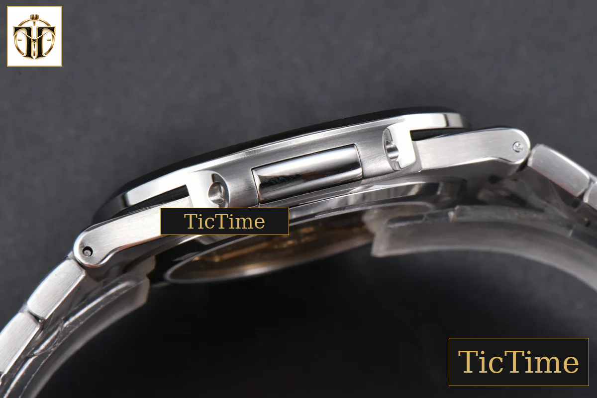 Nautilus 5811 41mm 3KF Blue Dial SS Bracelet SA330 — foto 14