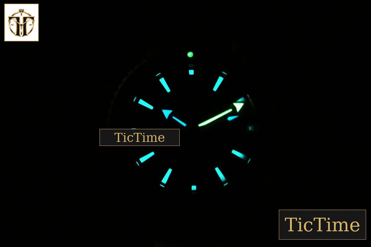 Planet Ocean 600m GMT 43.5mm VSF Black Dial Orange Marker SS Bracelet A8906 — foto 30