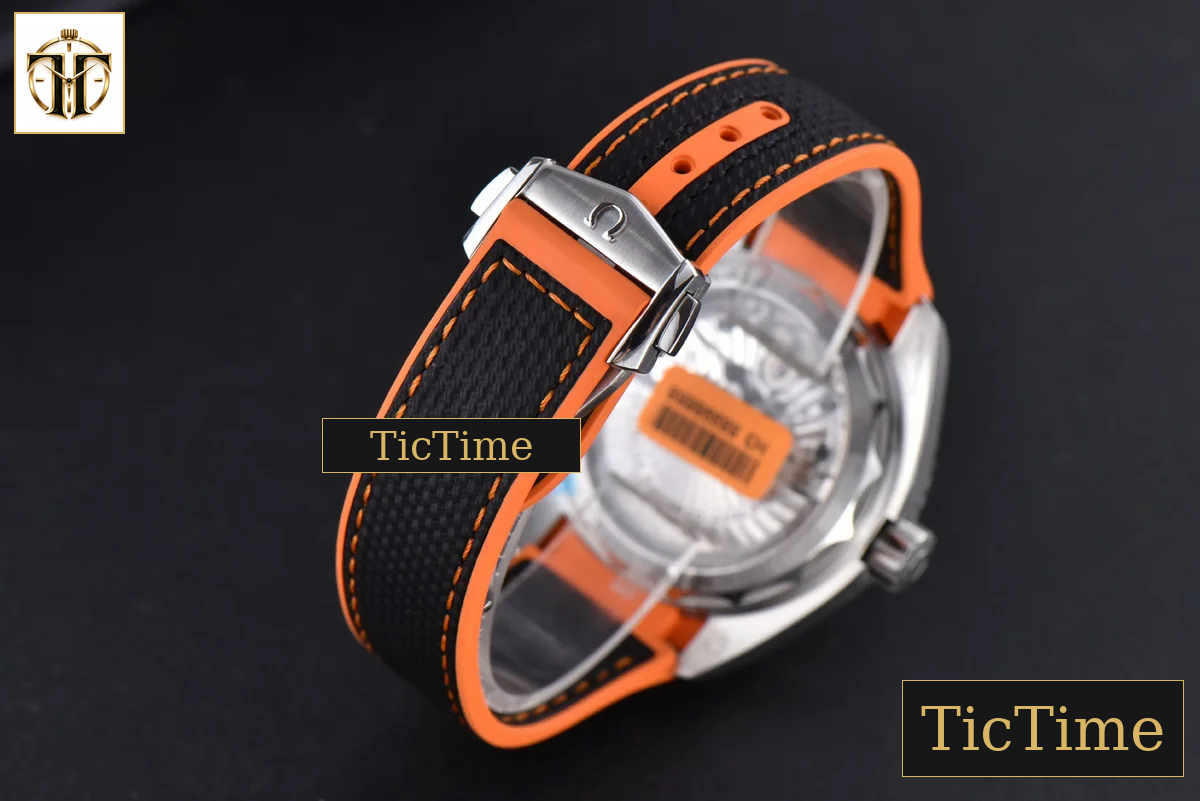 Planet Ocean 600m 43.5mm VSF Black Dial 1/4 Orange Bezel Rubber Strap A8900 — foto 20