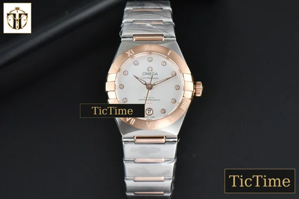 Foto frontal — Constellation 29mm TWSF RG White Dial RG/SS Bracelet A8700