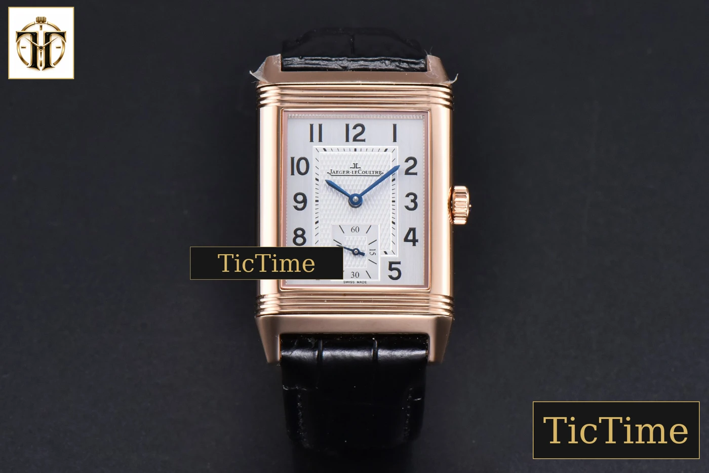 Vista frontal — Master Reverso Tribute Small Seconds 30x47mm MGF RG White Square Dial Black Leather Strap A854A