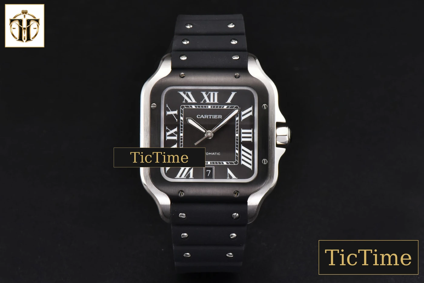Vista frontal — Santos Large 40mm GF Black Dial Black Rubber Strap Miyota 9015