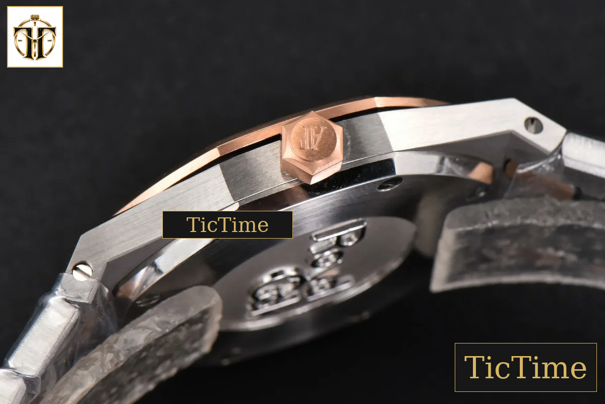 Royal Oak Ladies 33mm 8F RG/SS White Dial RG/SS Bracelet Swiss Quartz — foto 15