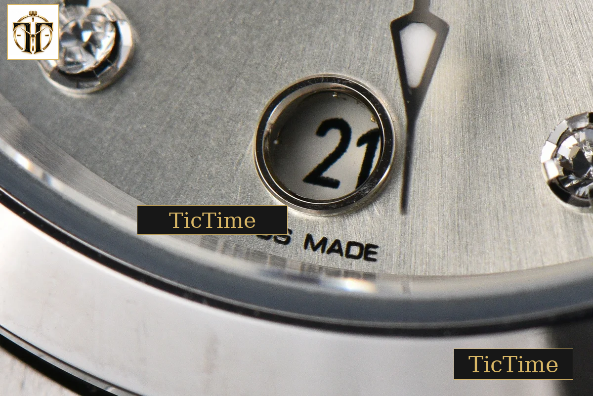Aqua Terra 150M Ladies 34mm VSF Silver Dial Diamond Marker SS Bracelet A8800 — foto 4