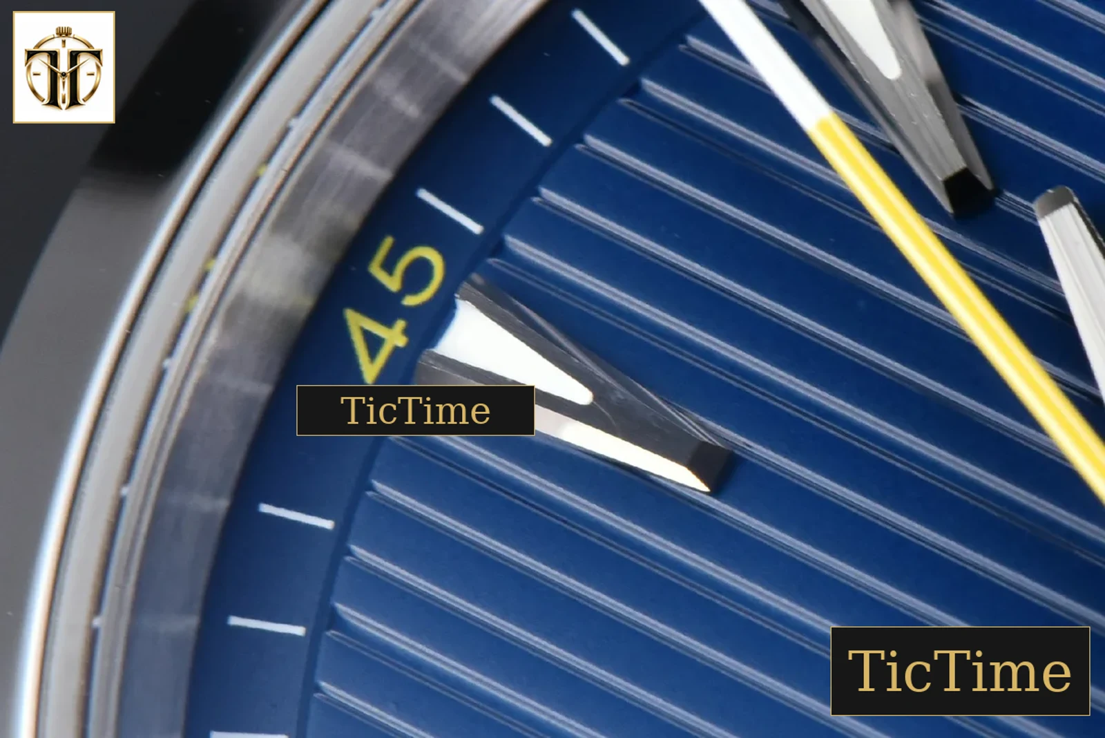 Aqua Terra 150M 41mm VSF SS Dark Blue Dial Yellow Hand Dark Blue Rubber Strap A8900 — foto 8