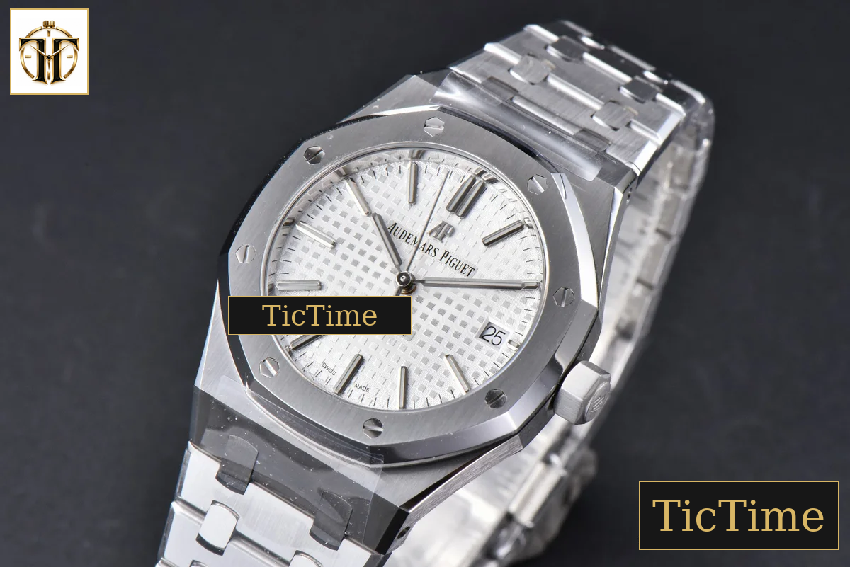 Royal Oak 15450 37mm APSF SS White Textured Dial SS Bracelet A3120 — foto 4