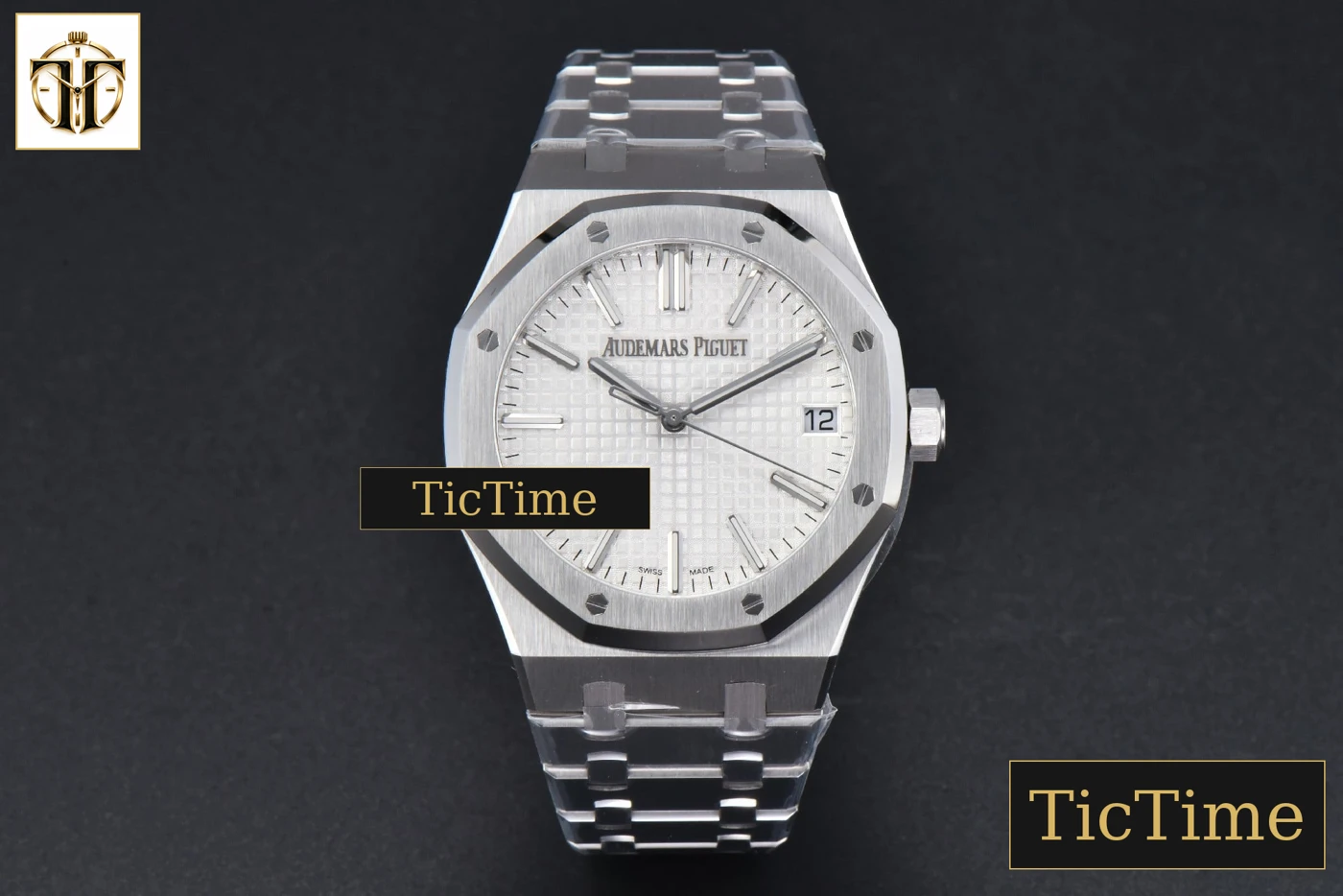 Vista frontal — Royal Oak ’50th Anniversary’ 15510 41mm ZF White Dial SS Bracelet SA4302