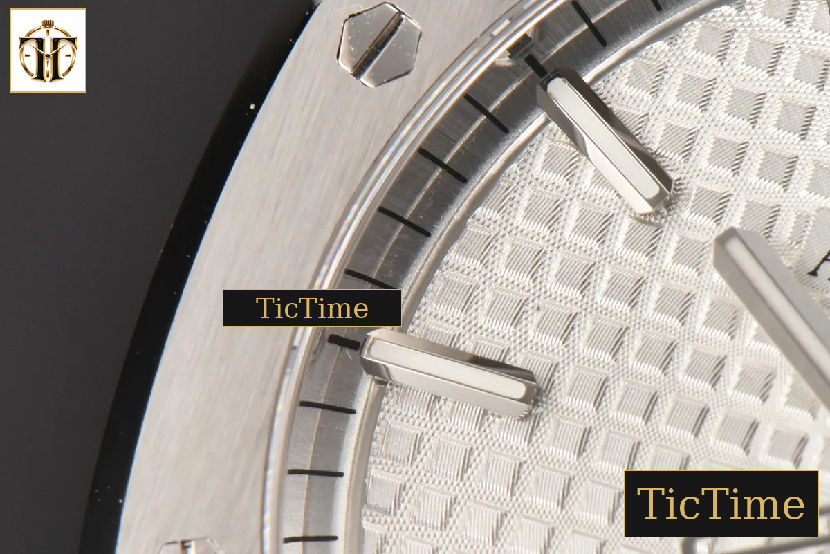 Royal Oak 15500 41mm ZF White Textured Dial SS Bracelet (V2 free sprung ) A4302 — foto 6