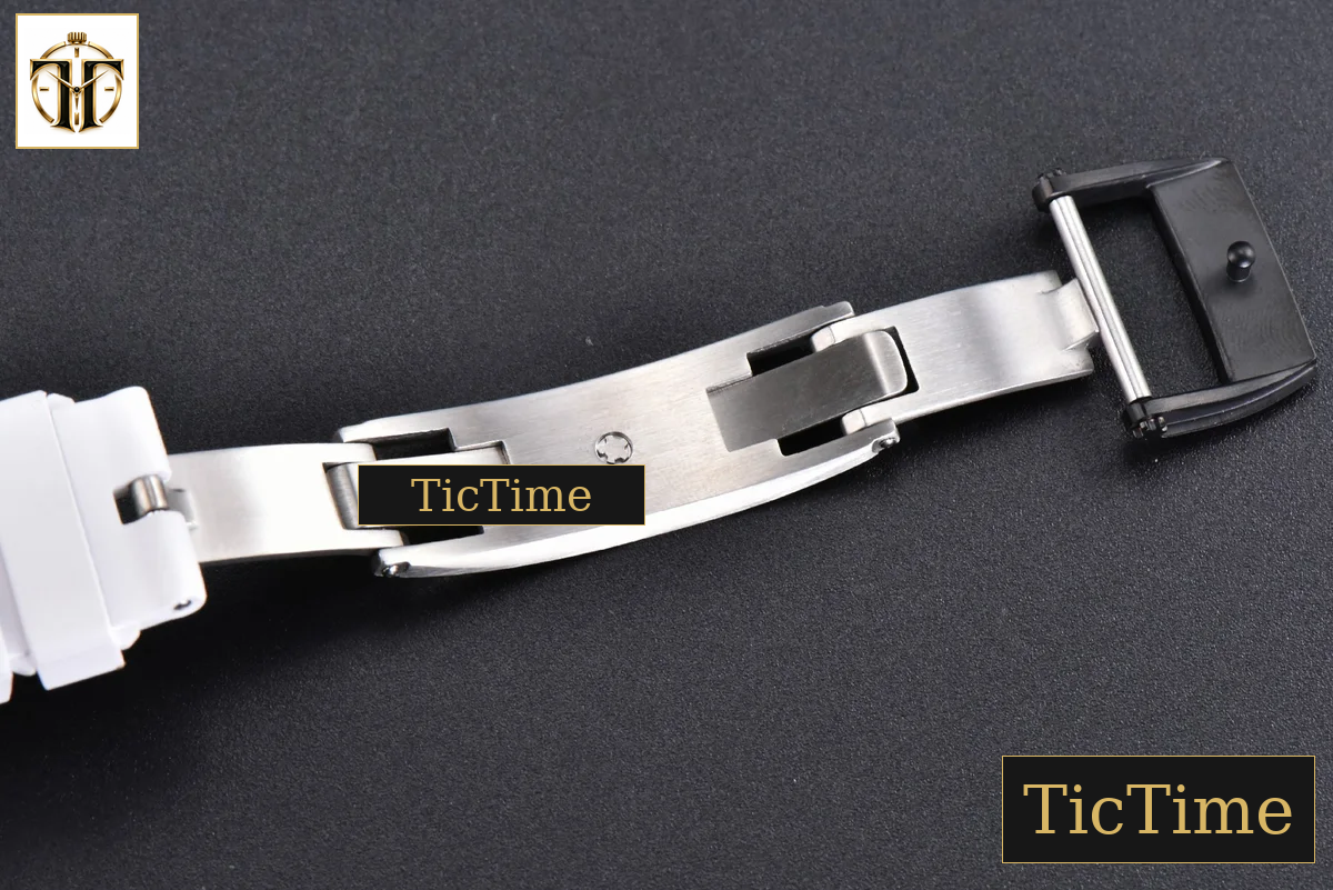 RM035-02 42mm T+F White Forged Carbon Skeleton Dial Red Crown White Rubber Strap RMUL2 — foto 21