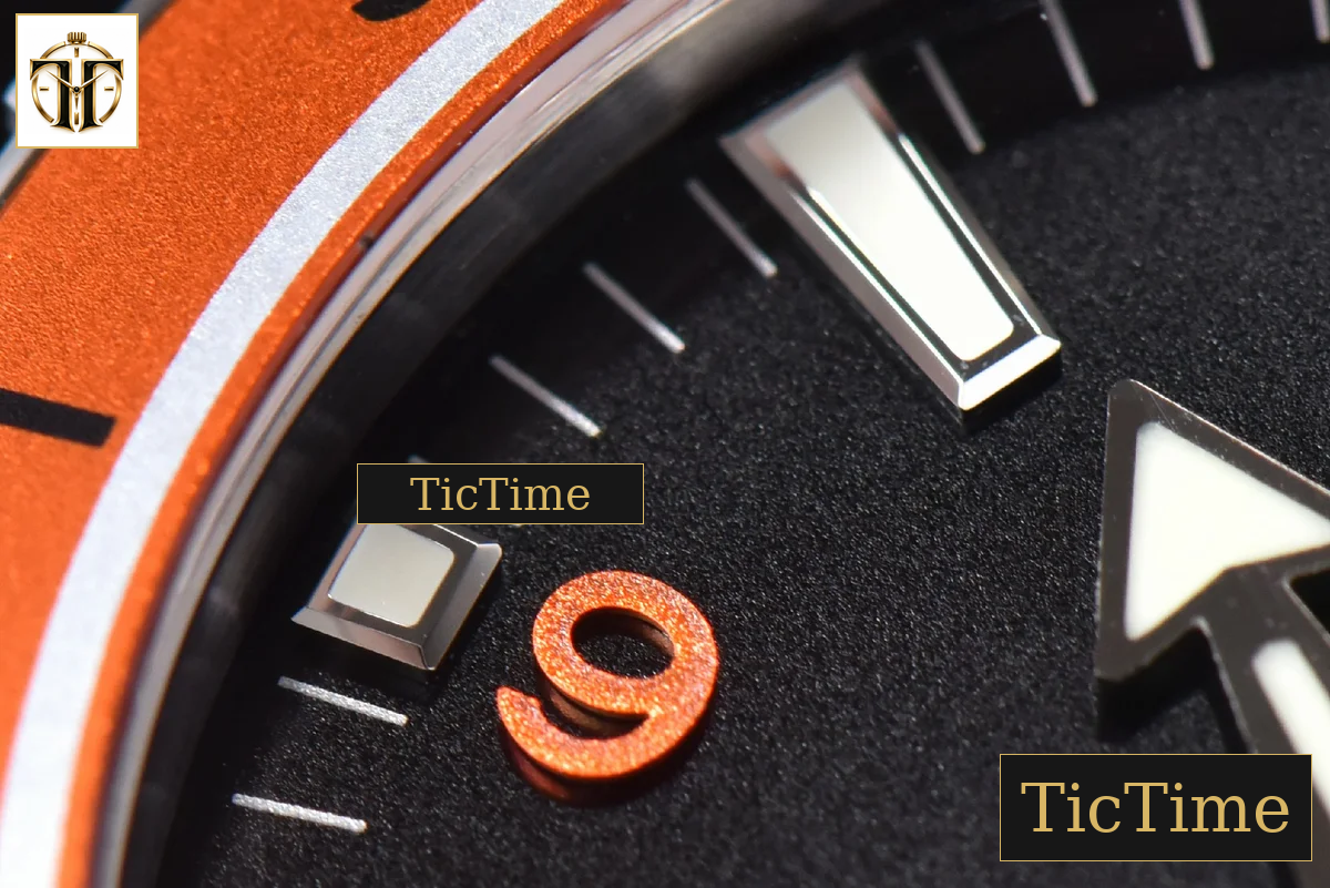 Planet Ocean 600m 42mm VSF Black Dial Orange Bezel Orange Rubber Strap A8500 — foto 6