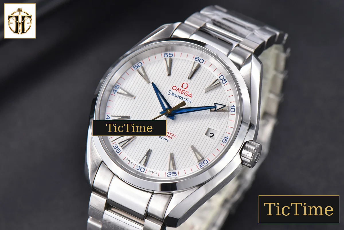 Aqua Terra 150M 41mm VSF White Dial Gold Hand SS Bracelet A8900 — foto 5
