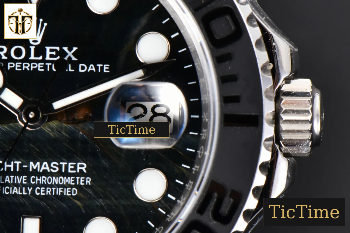 Yacht-Master Opals Surface 42mm CSF Black Dail Oysterflex Strap VR3235 — foto 7