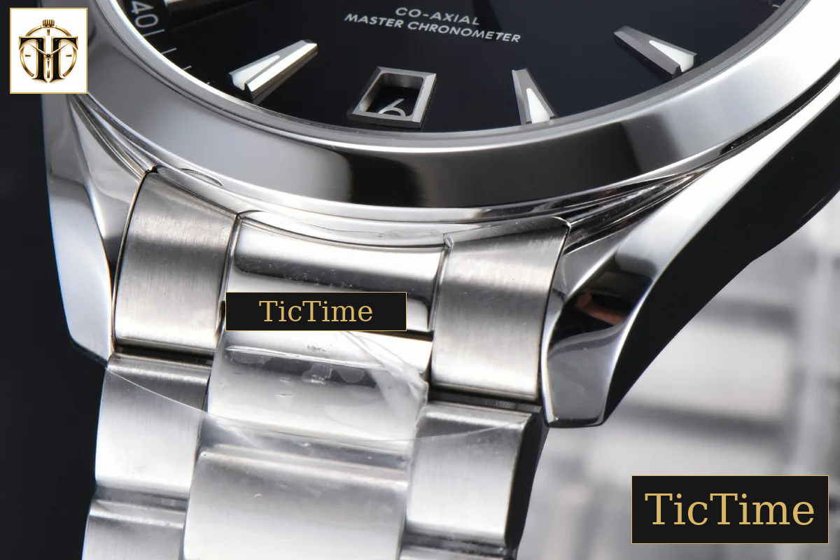 Aqua Terra 150M 41mm VSF SS Black Smooth Dial Silver Hand SS Bracelet A8900 — foto 9