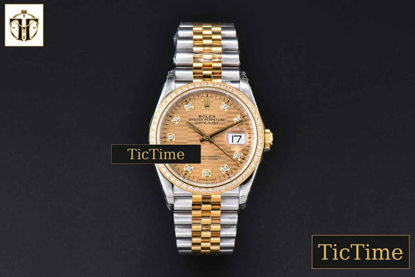 Vista frontal — DateJust 126233 36mm VSF YG/SS Diamond YG Motif Dial Diamond Marker Jubilee Bracelet VS3235