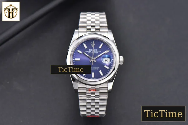 Foto frontal — DateJust 36mm GMF SS Smooth Bezel Blue Dial Stick Marker Jubilee Bracelet VR3235