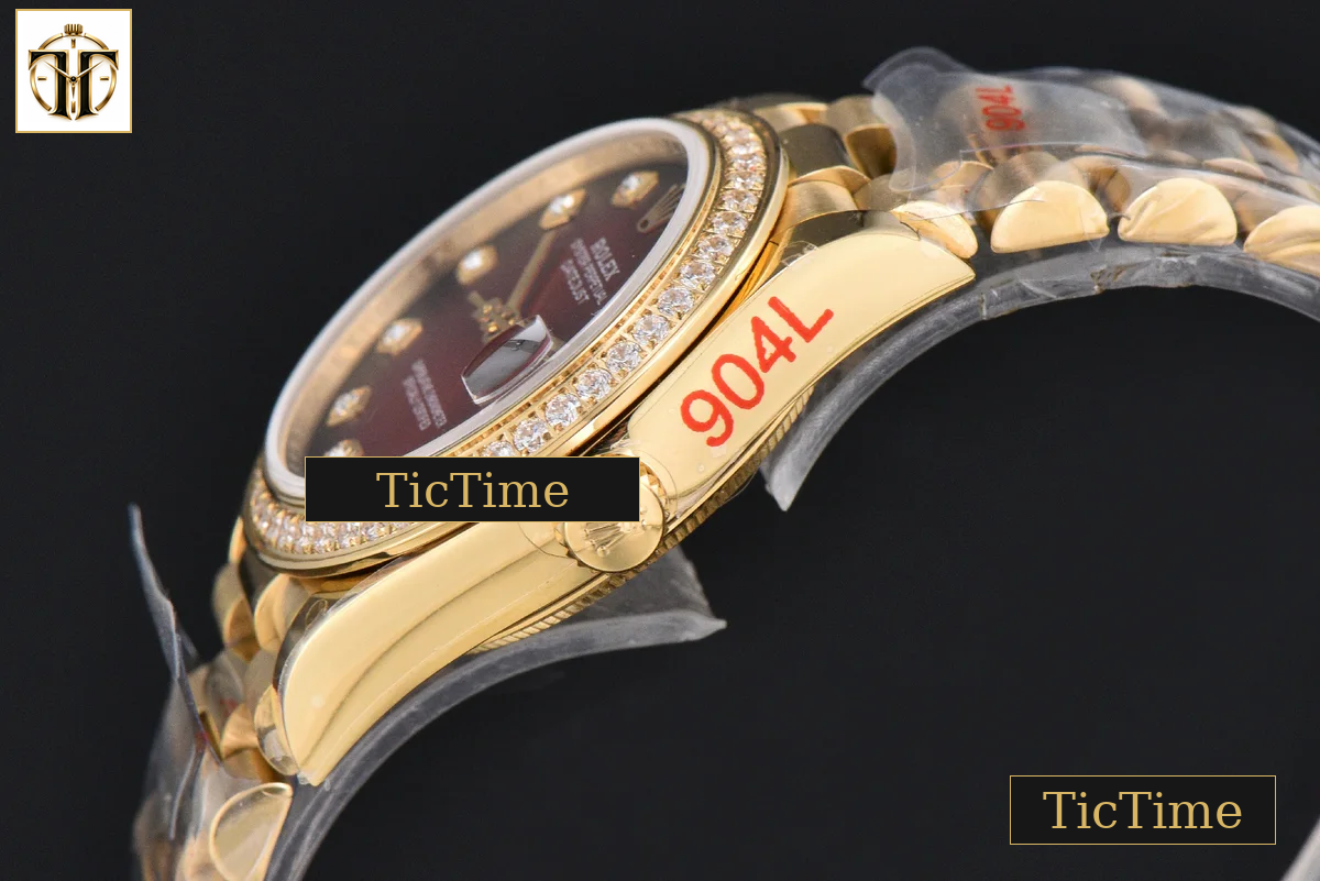DateJust 31mm GMF YG Diamond Bezel Red Dial Diamond Marker President Bracelet A2824 — foto 12
