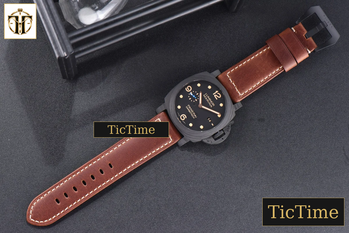Luminor Carbotech Automatic PAM661 44mm VSF Black Dial Leather Strap P9010 — foto 26
