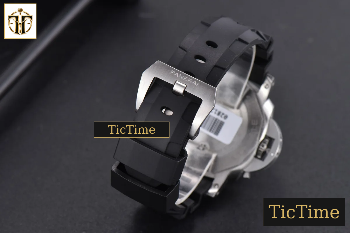 Submersible PAM683 42mm VSF Black Dial Rubber Strap Aisa XXX1V — foto 23